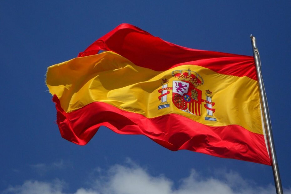 spain flag in pole